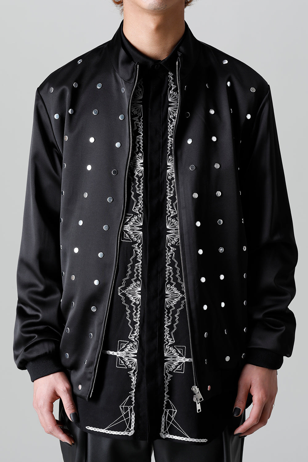 T/R Satin Studs Zip Up Blouson Black x Silver