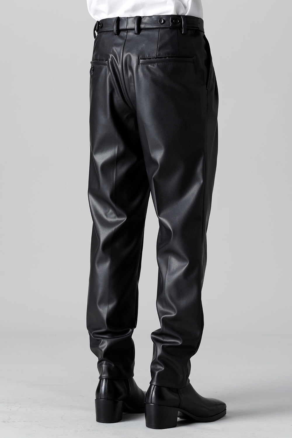 Airy Fake Leather  Faux Leather 2 Tuck Pants