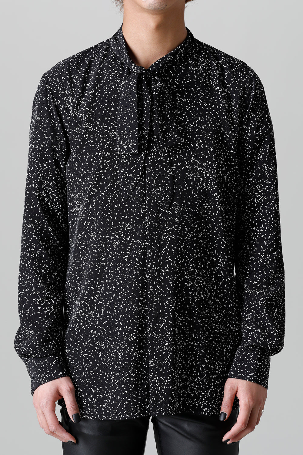 Dechine Random Dot print Ribbon Shirt Black × Off White