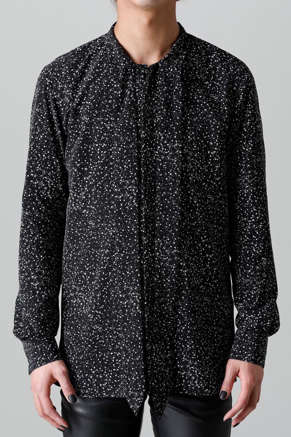 Dechine Random Dot print Ribbon Shirt Black × Off White