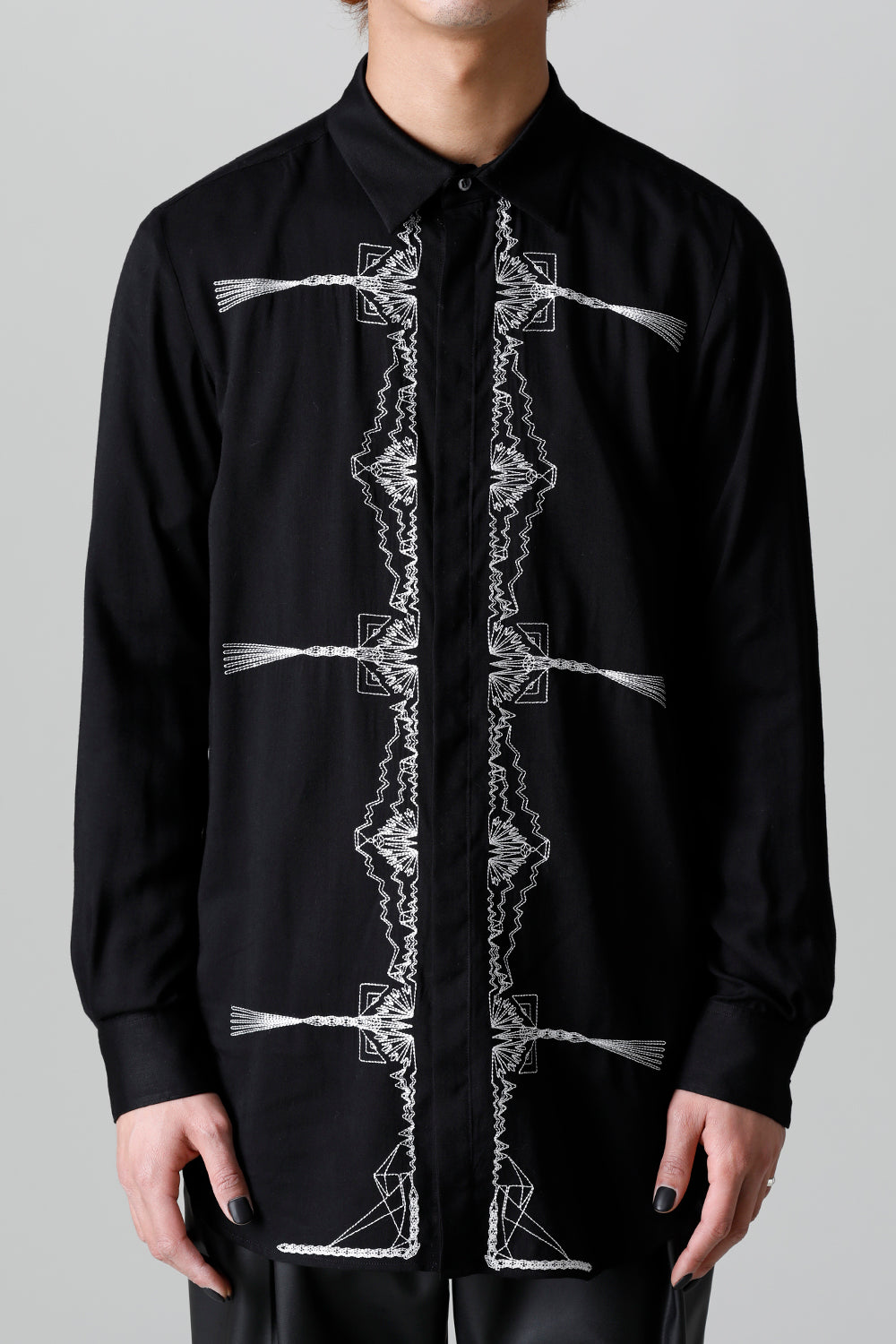 レーヨン ツイル 刺繍 レギュラー シャツ ブラック