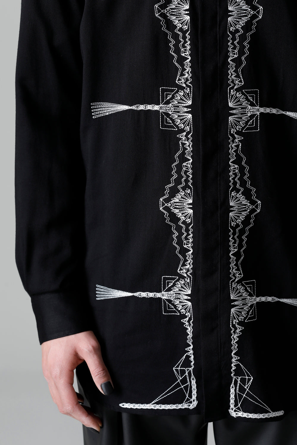 レーヨン ツイル 刺繍 レギュラー シャツ ブラック