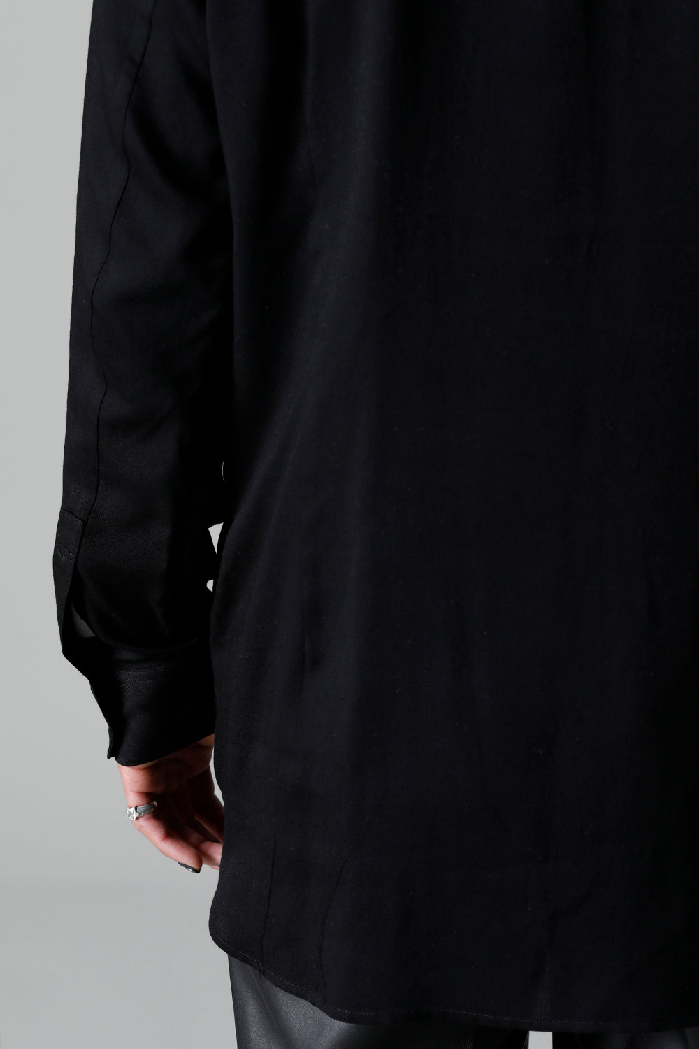 レーヨン ツイル 刺繍 レギュラー シャツ ブラック