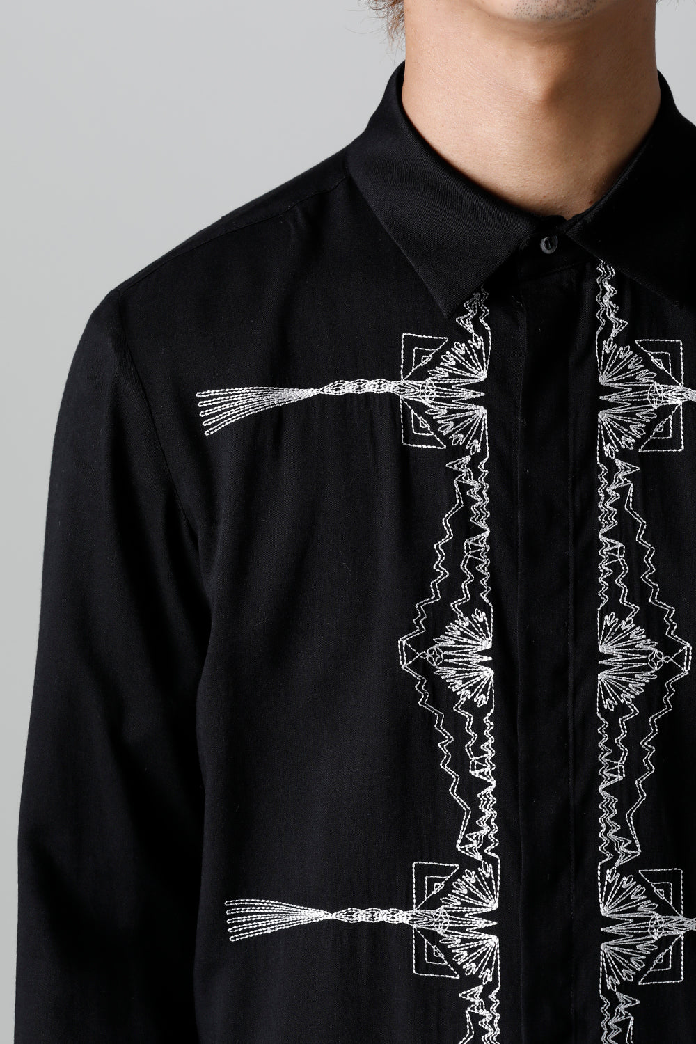 レーヨン ツイル 刺繍 レギュラー シャツ ブラック