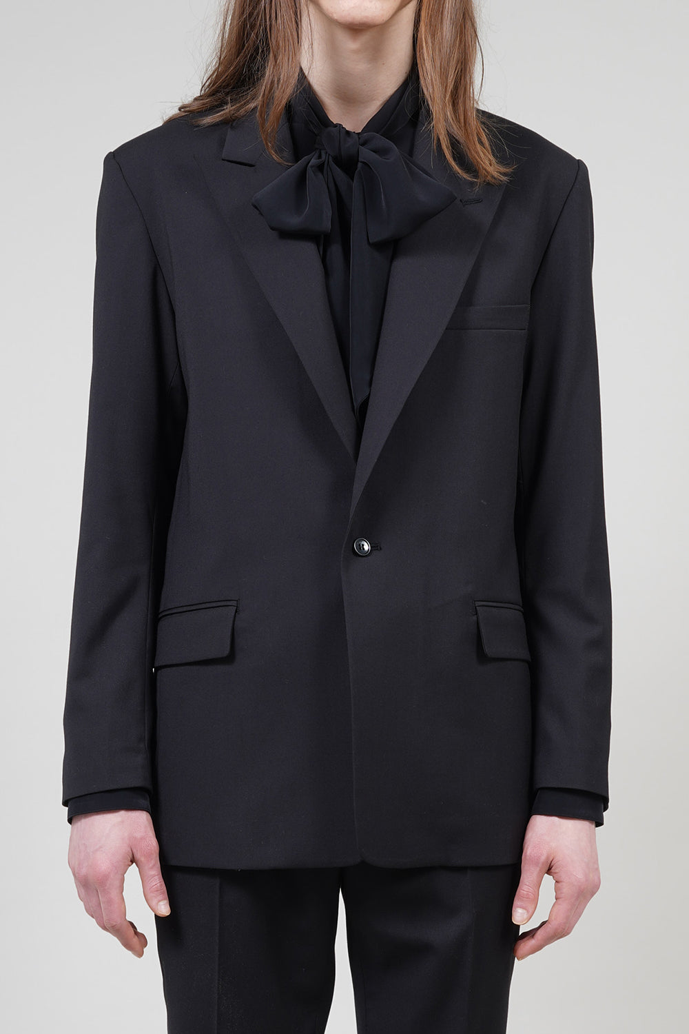 T/R Stretch Twill Peaked Lapel 1B Jacket Black