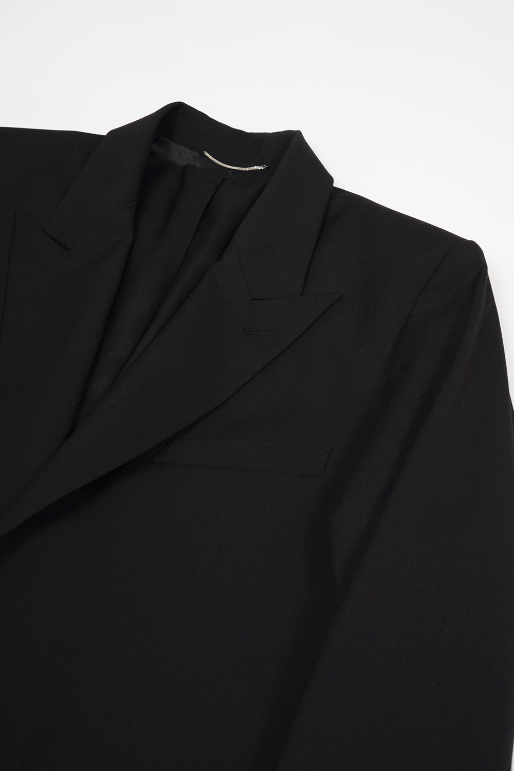 T/R Stretch Twill Peaked Lapel 1B Jacket Black