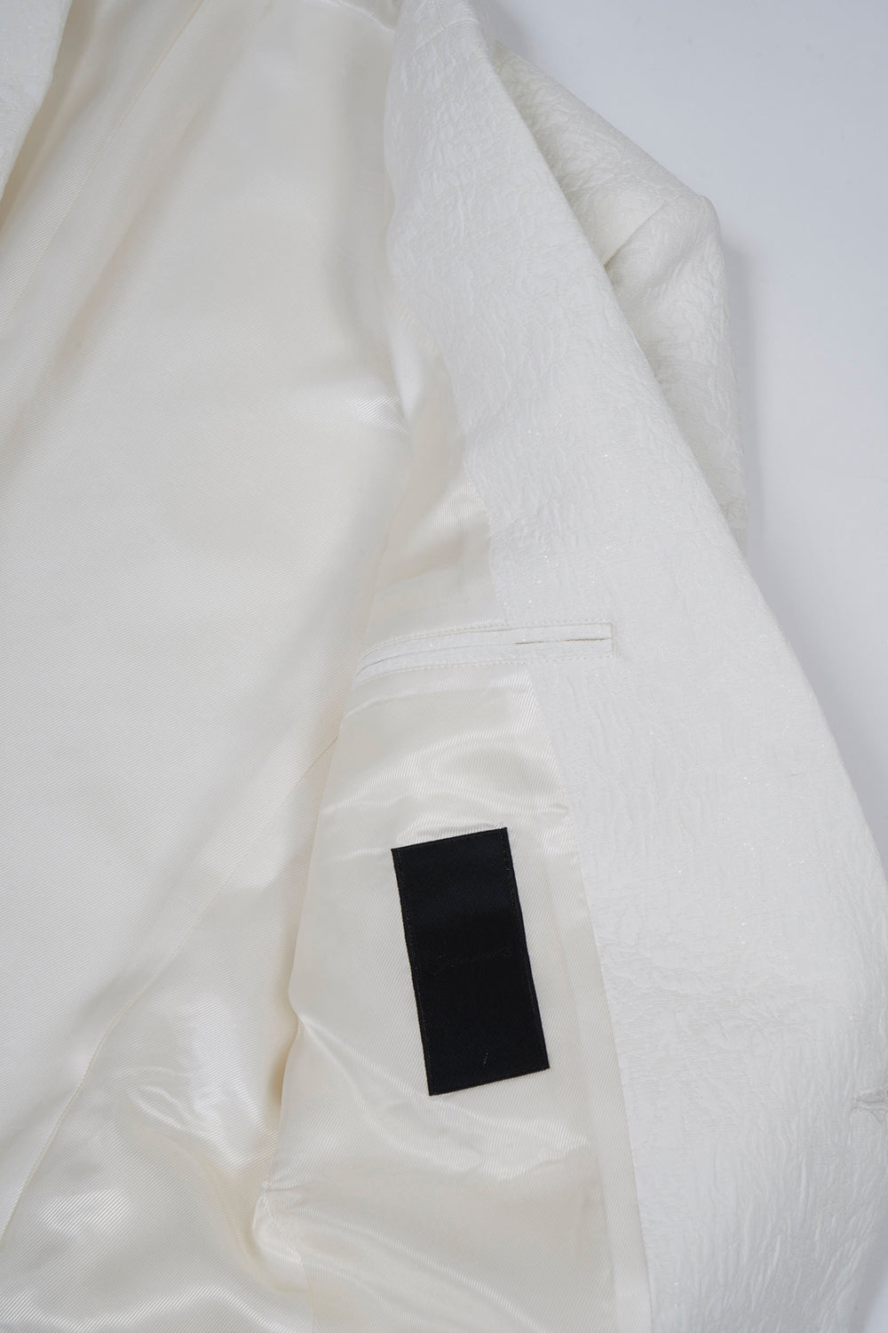 Fukre Rose Jaggard Narrow Peaked Lapel 1B Jacket Cream