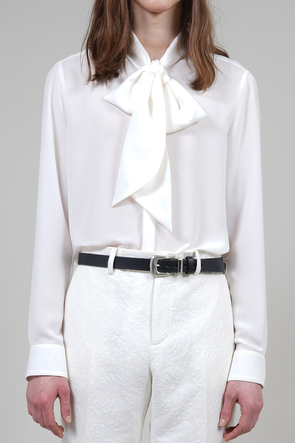 Drape Faille Bow Collar Shirt Off White
