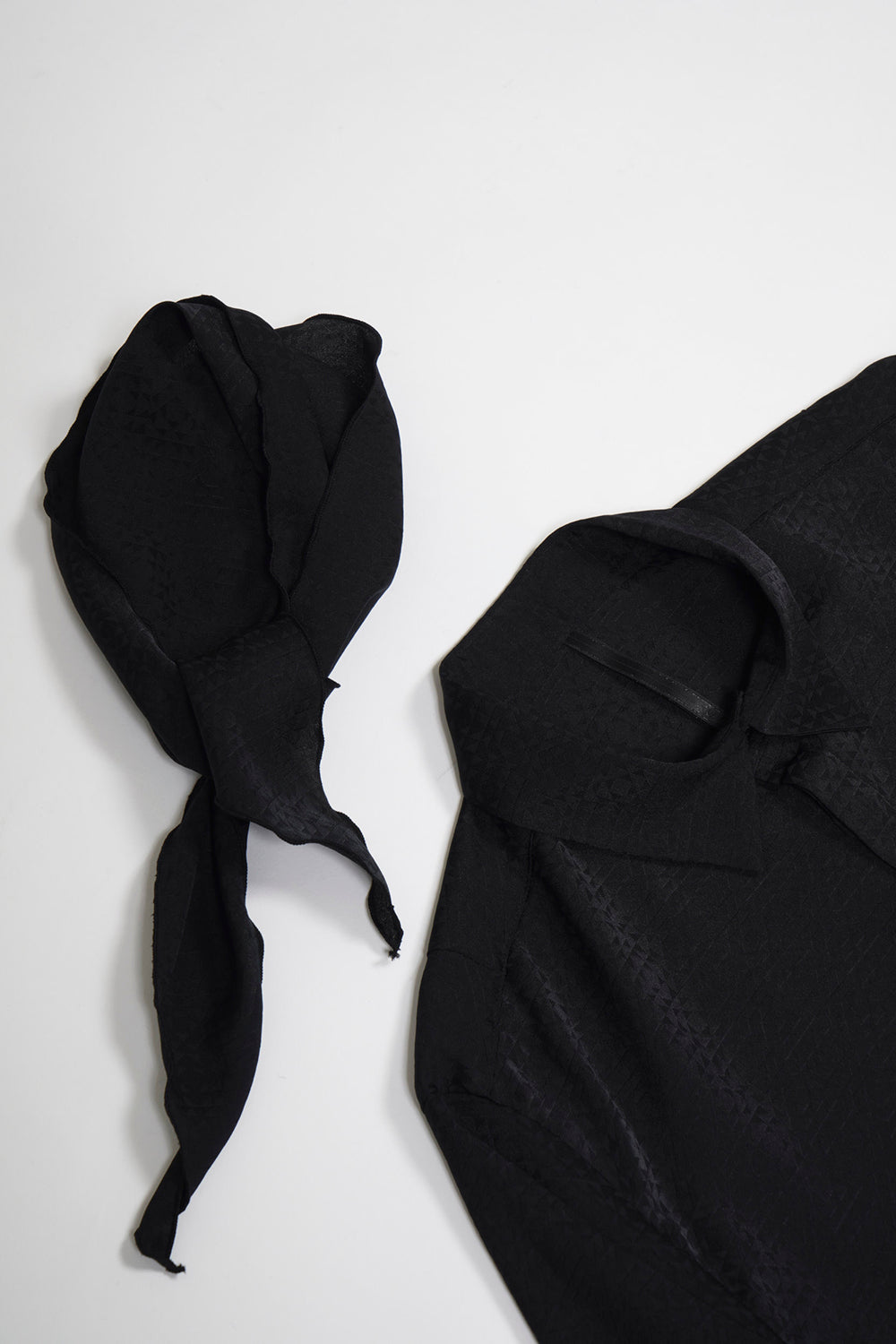 graphic satin jacquard Regular Shirt with Scarf Black