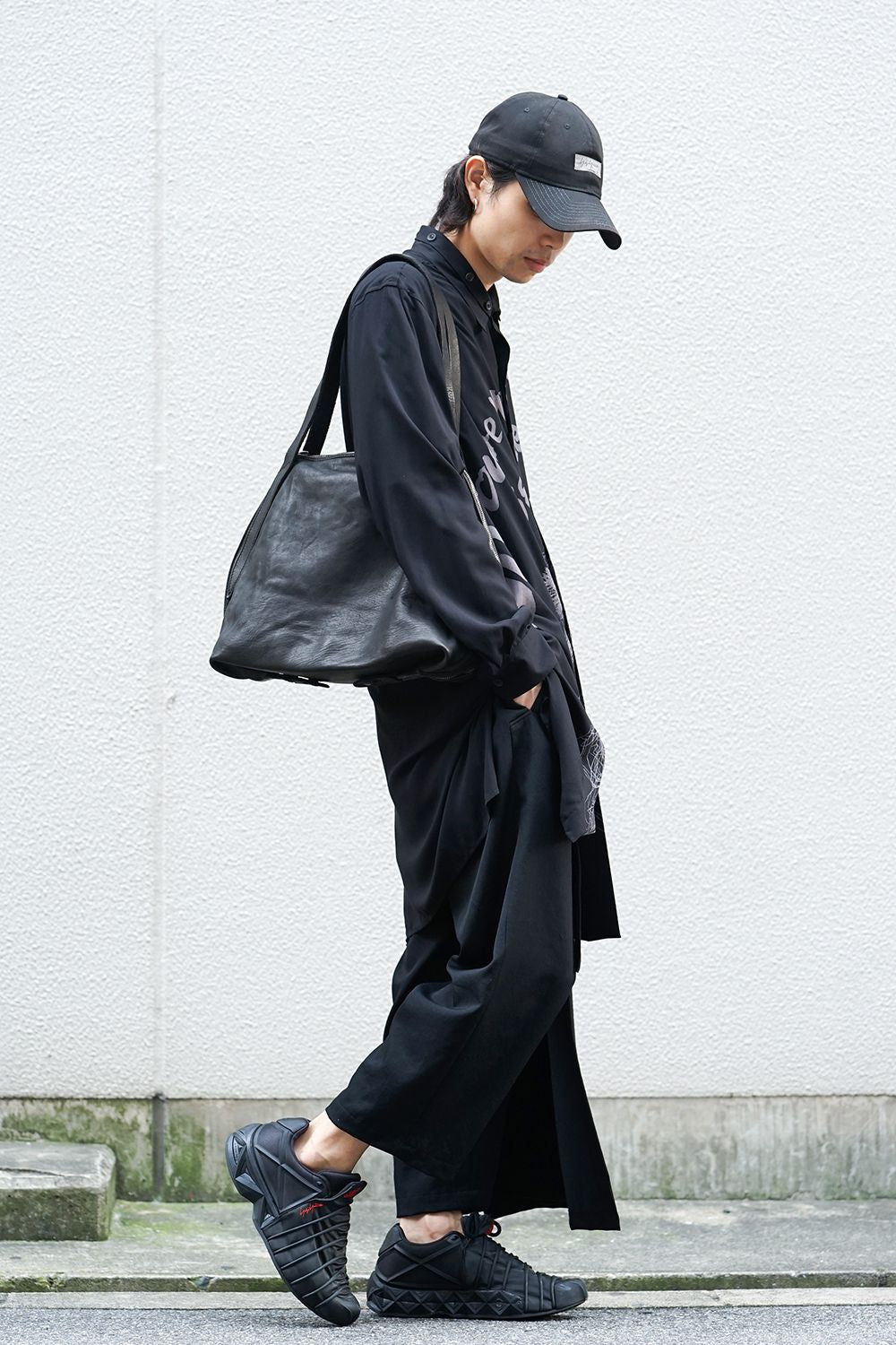 handle Bag Soft Horse Full Grain Leather BLK/T