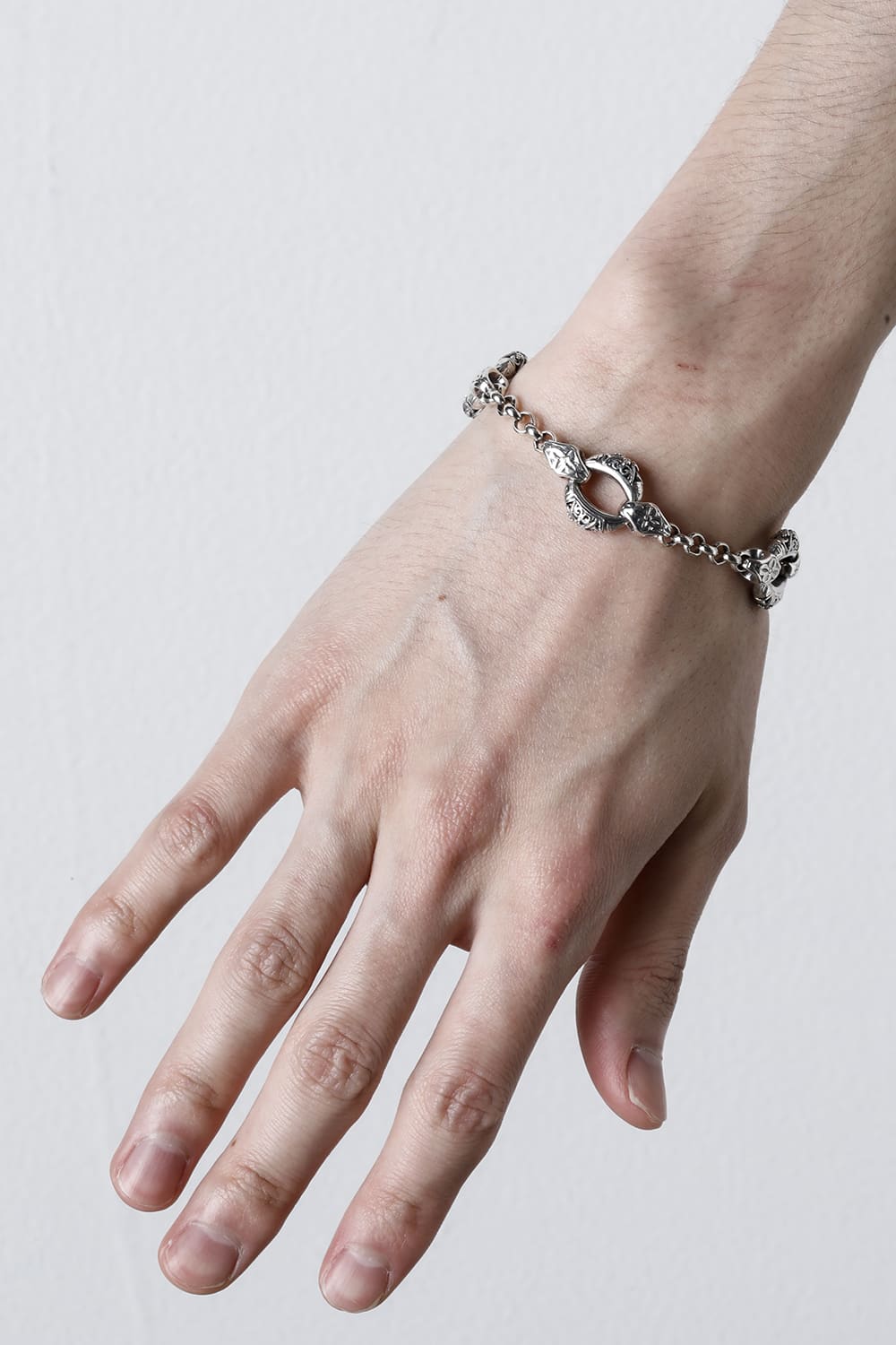 GB1 - Classical Bracelet