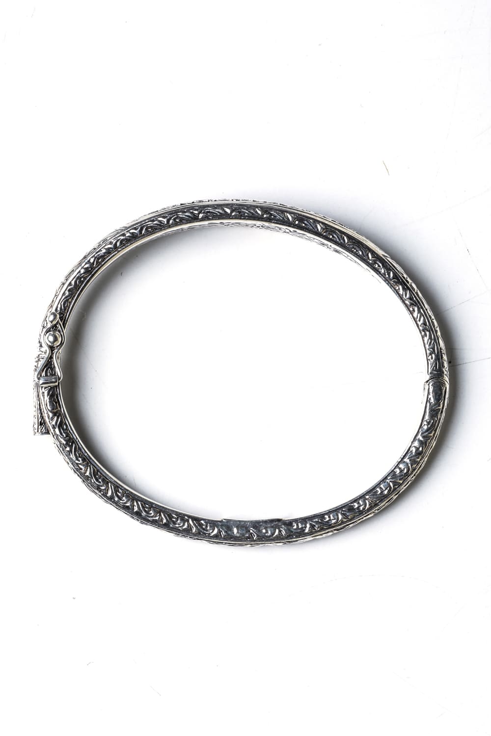 GB24 - Classic Bracelet