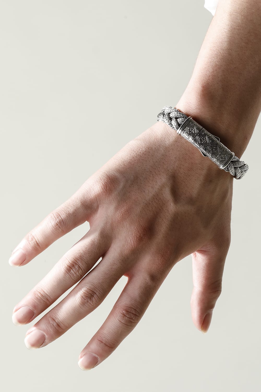 GB25 - Braided Chain Bracelet