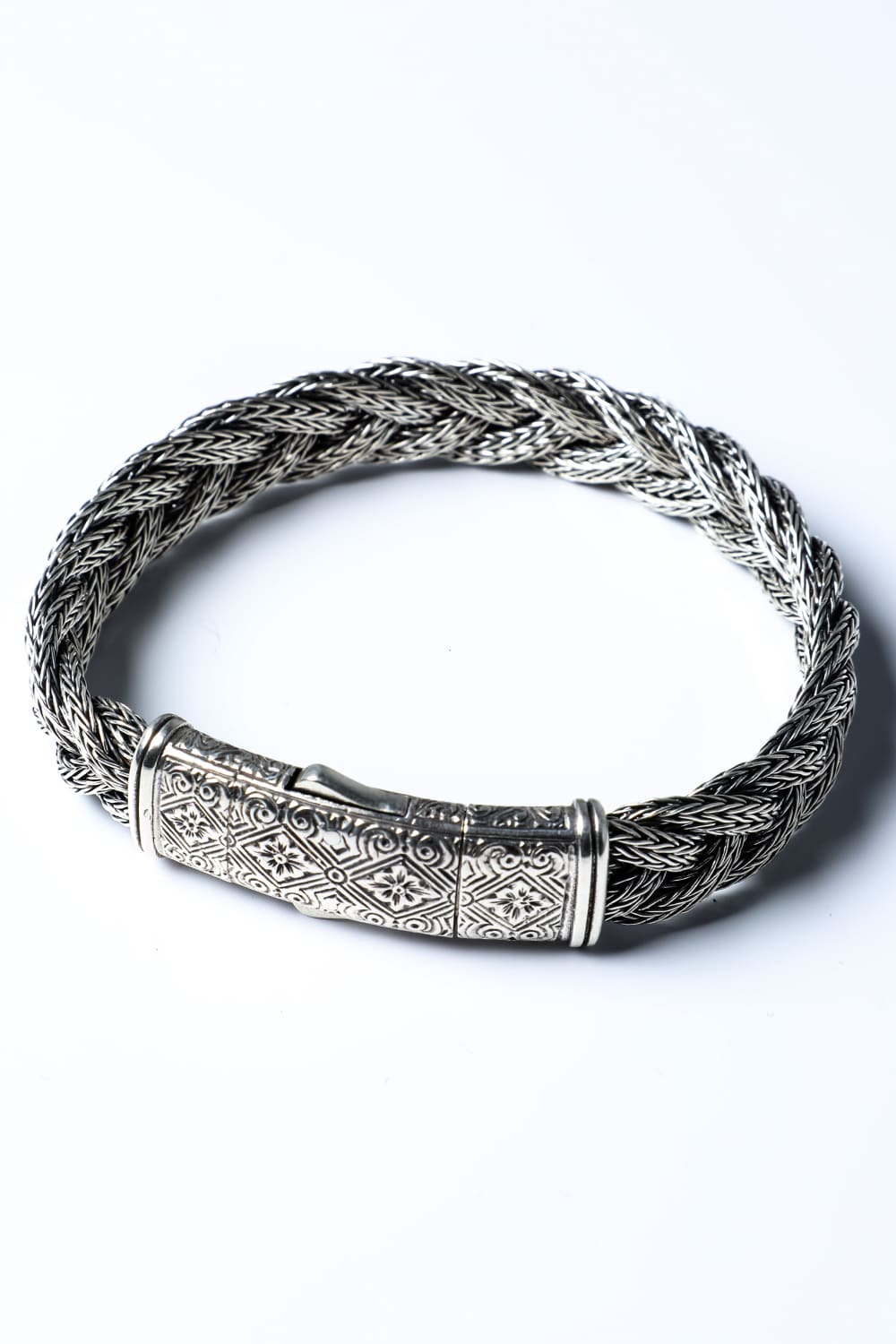 GB25 - Braided Chain Bracelet