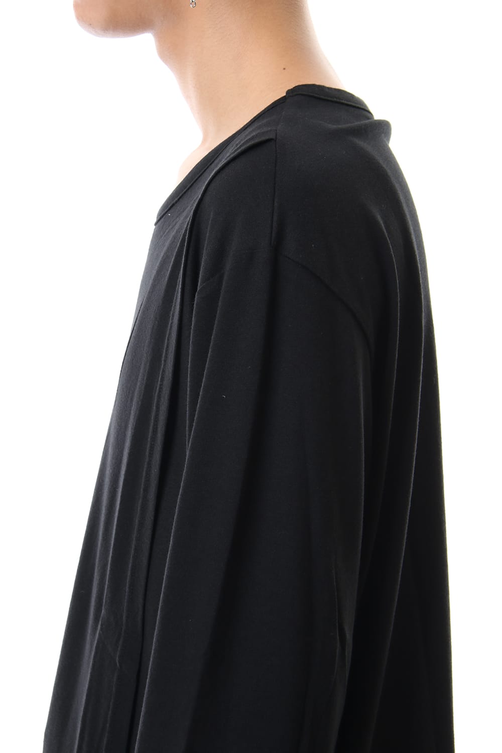 Front turn back Long sleeve cut & sew