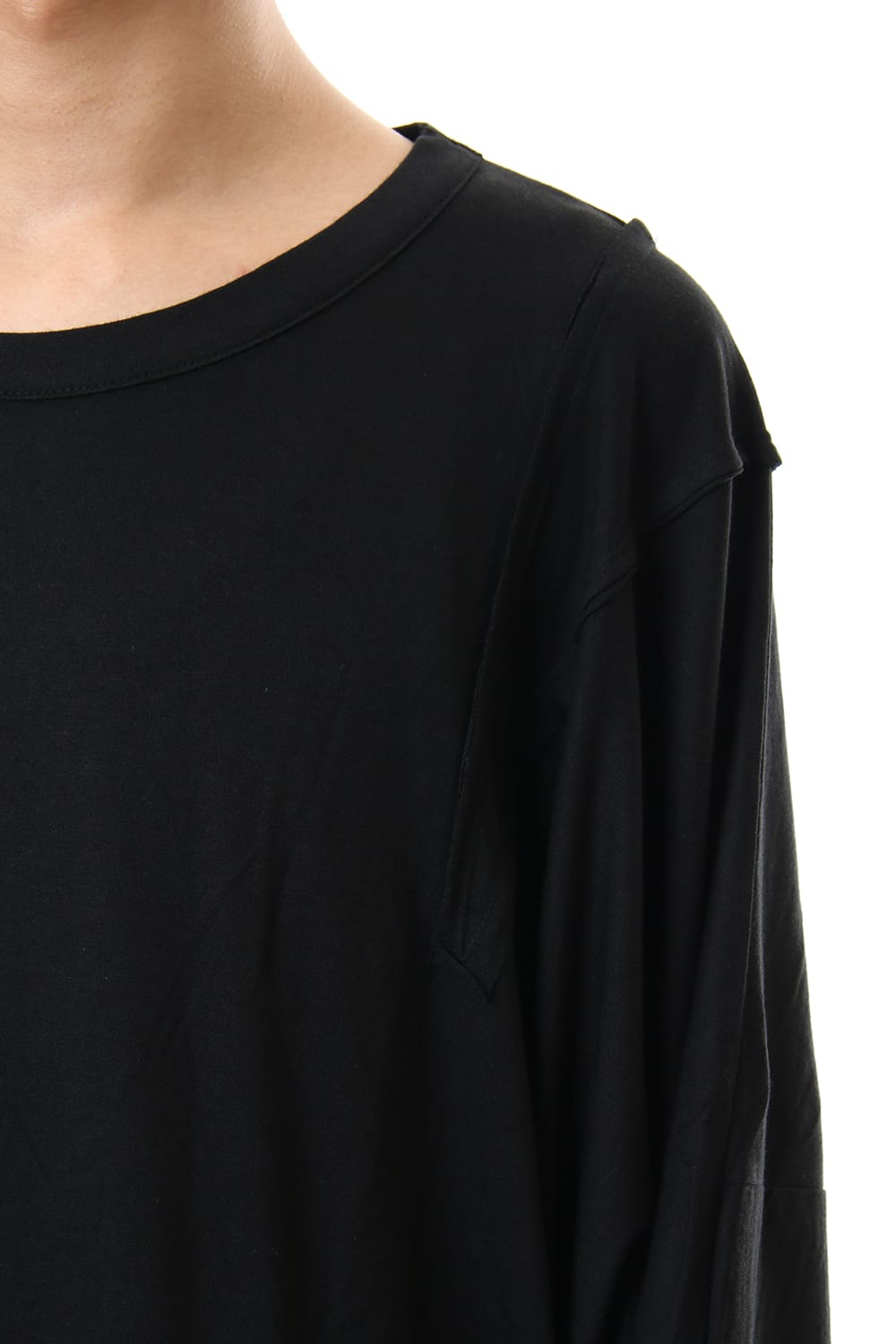 Shoulder depth Dolman cut & sew