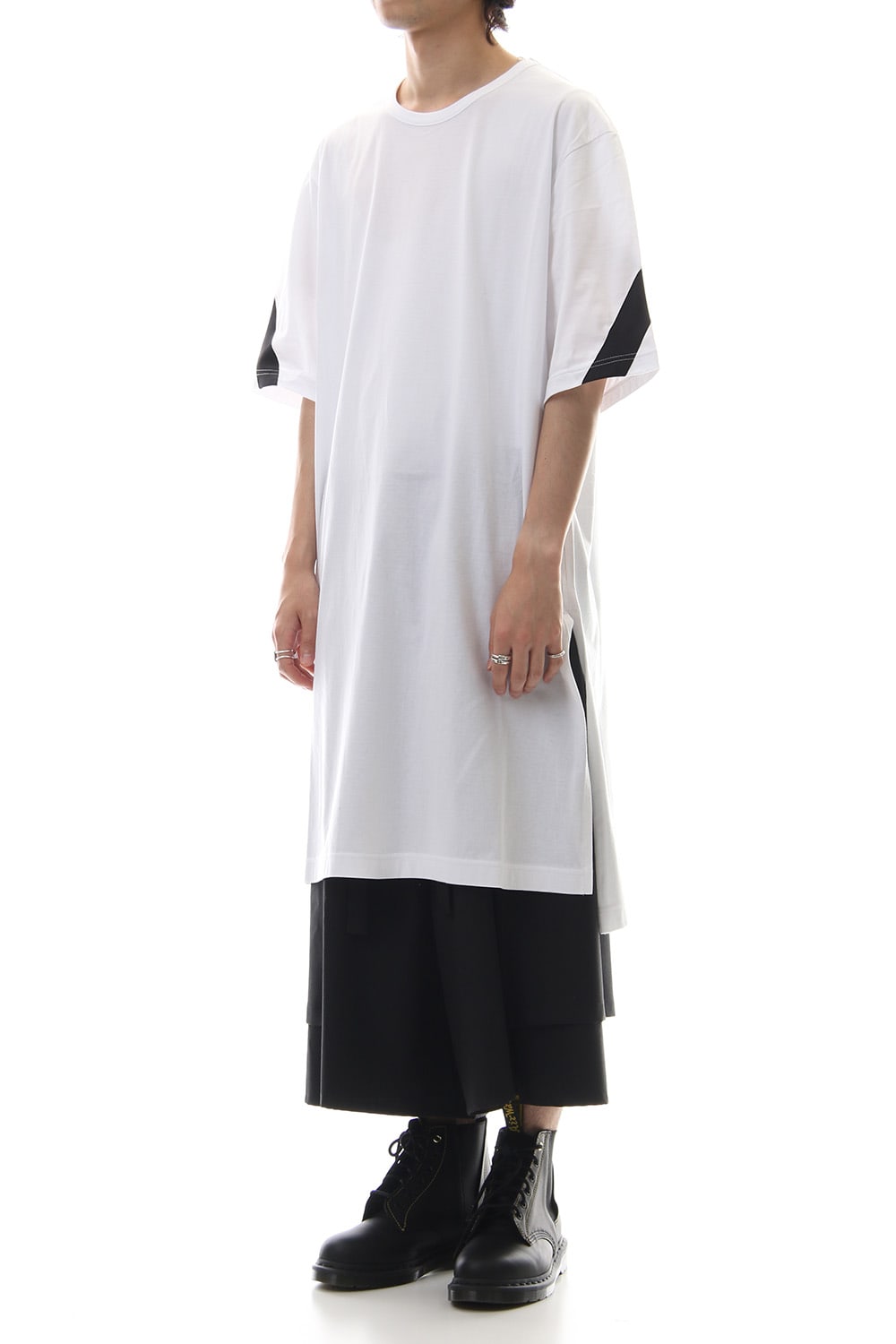 Back tape Short sleeve Cut & sew White