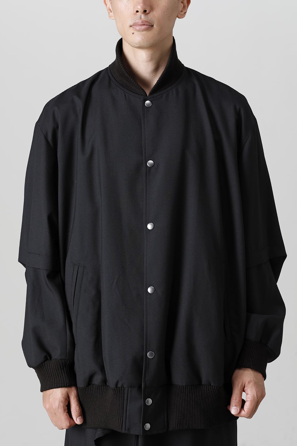 Tack Sleeves Blouson