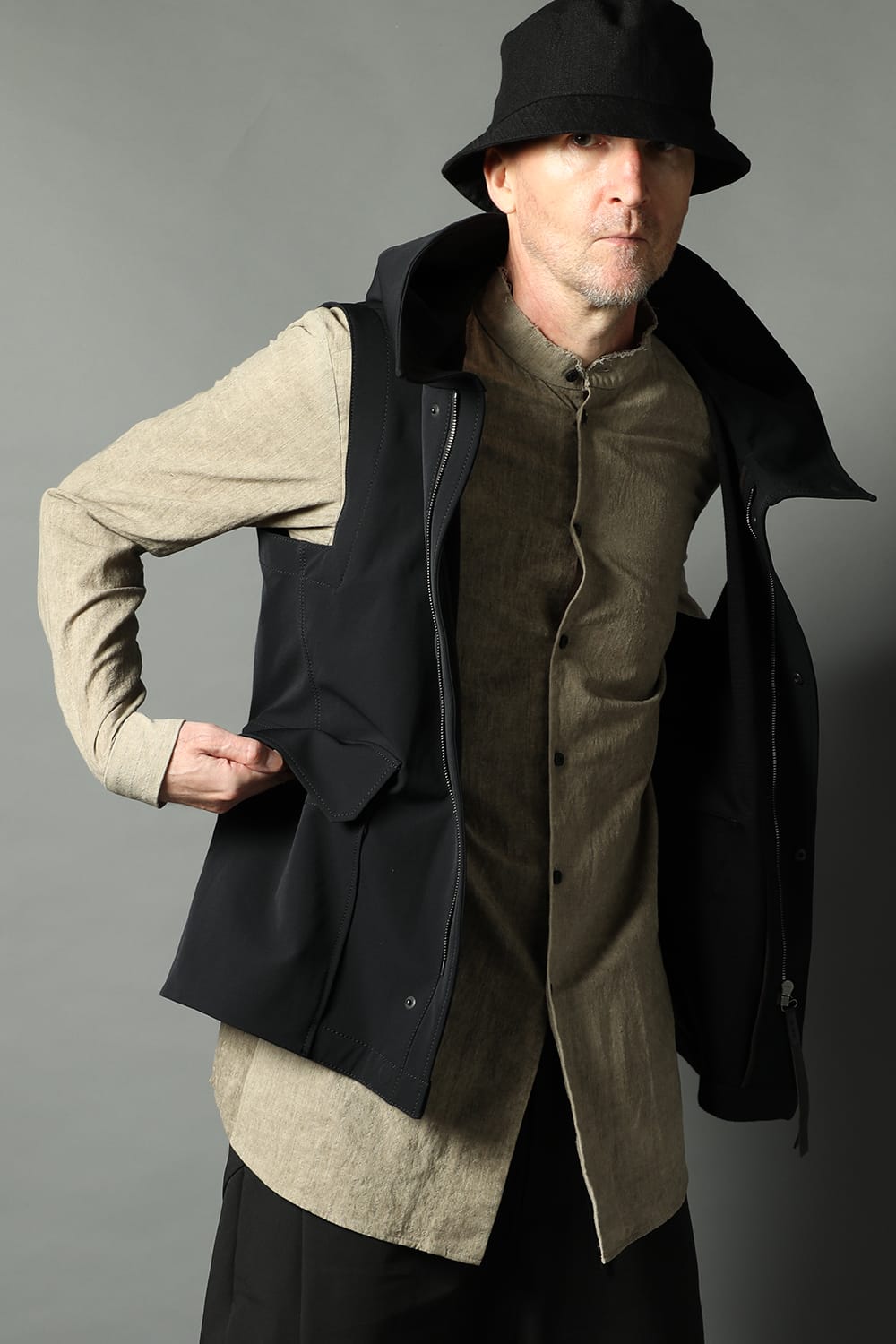 Sleeveless hooded jacket merino wool jersey bonding