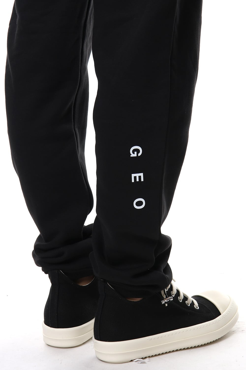 GEO Essential Sweat Pants