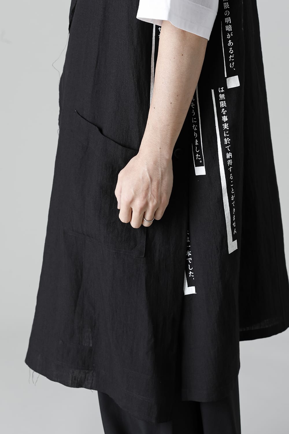 Tailored Poncho <Ango Sakaguchi>