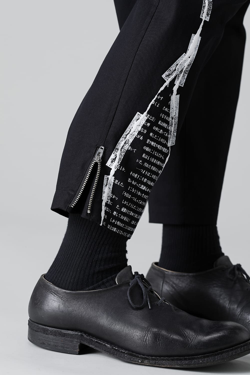Hem Zipper Pants <Motojiro Kajii>