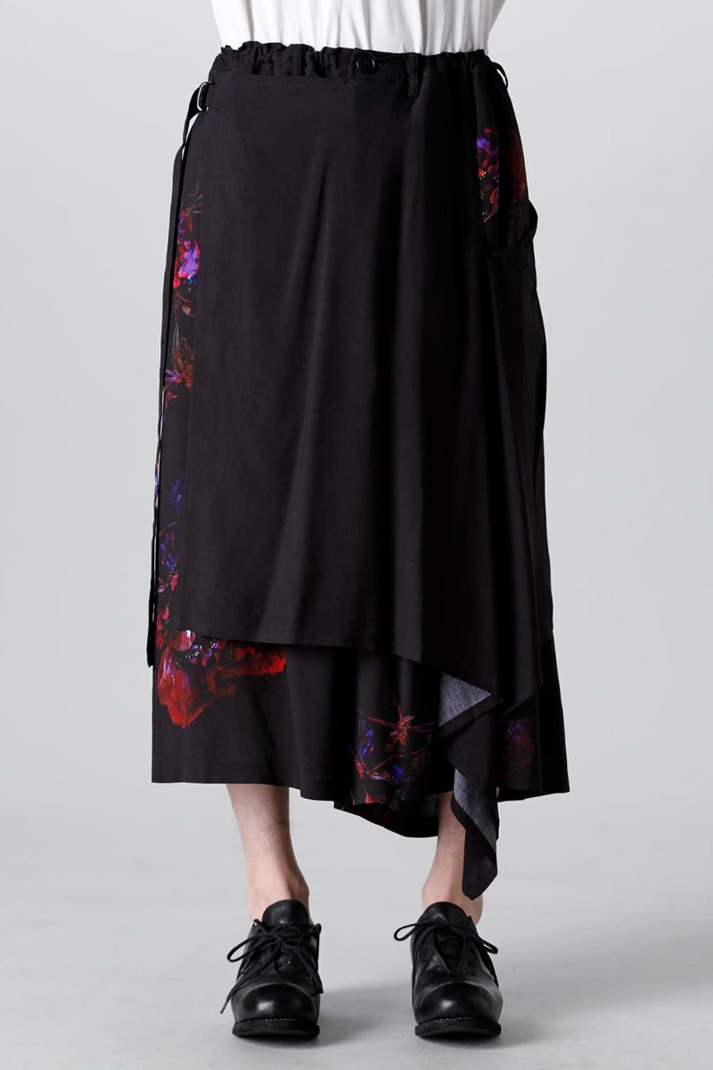 Pressed Flower Rayon Front flared pants