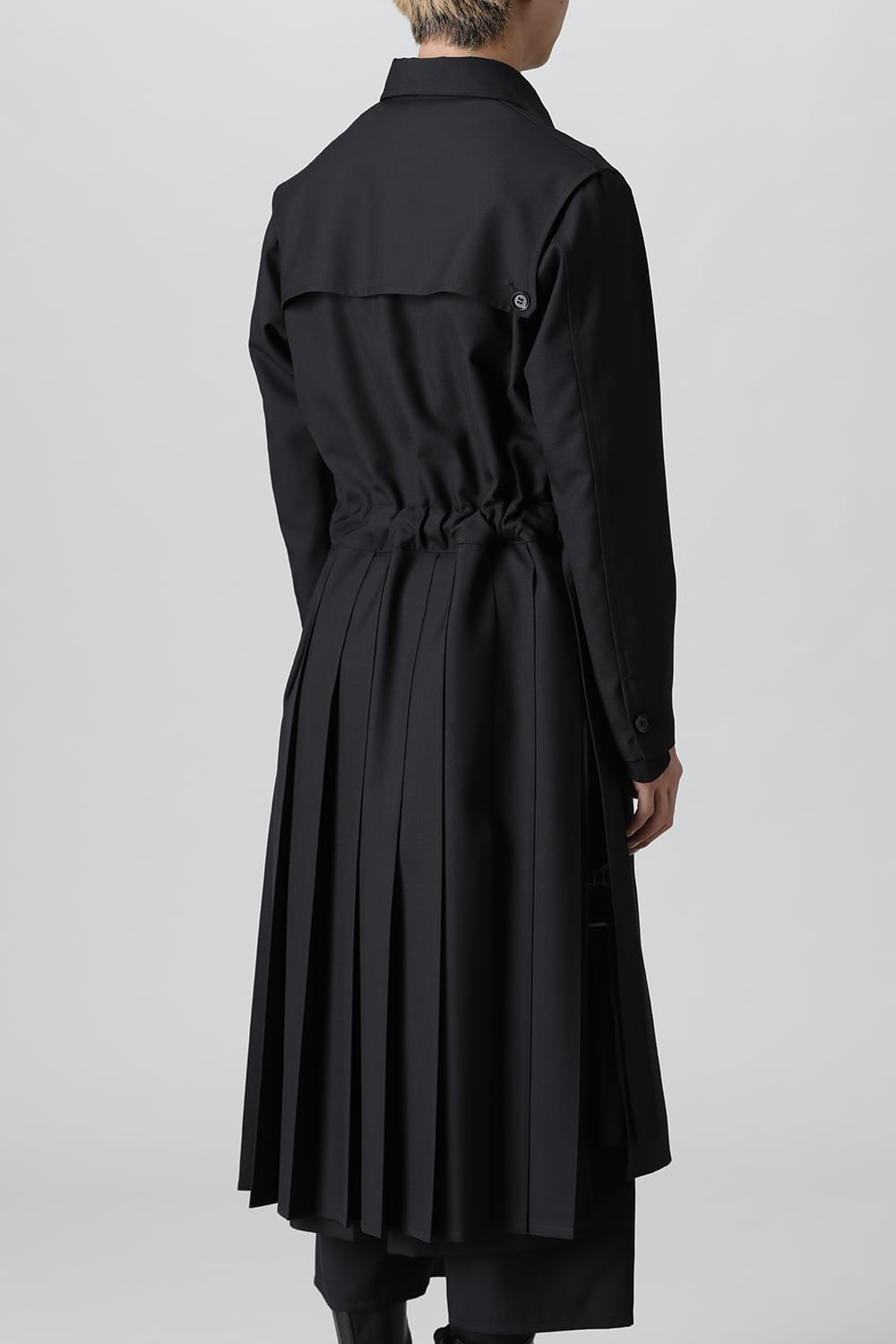 Back pleated Long shirt