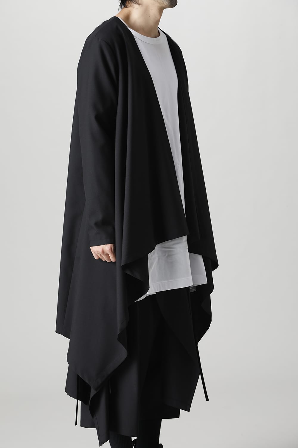 ロング丈ドレープジャケット