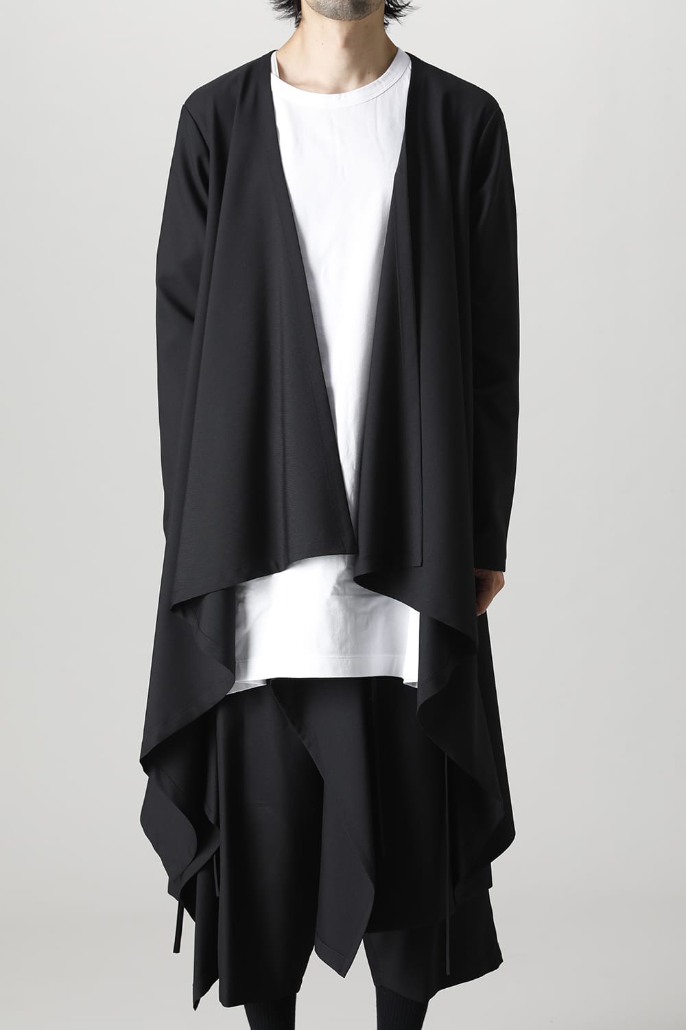 ロング丈ドレープジャケット