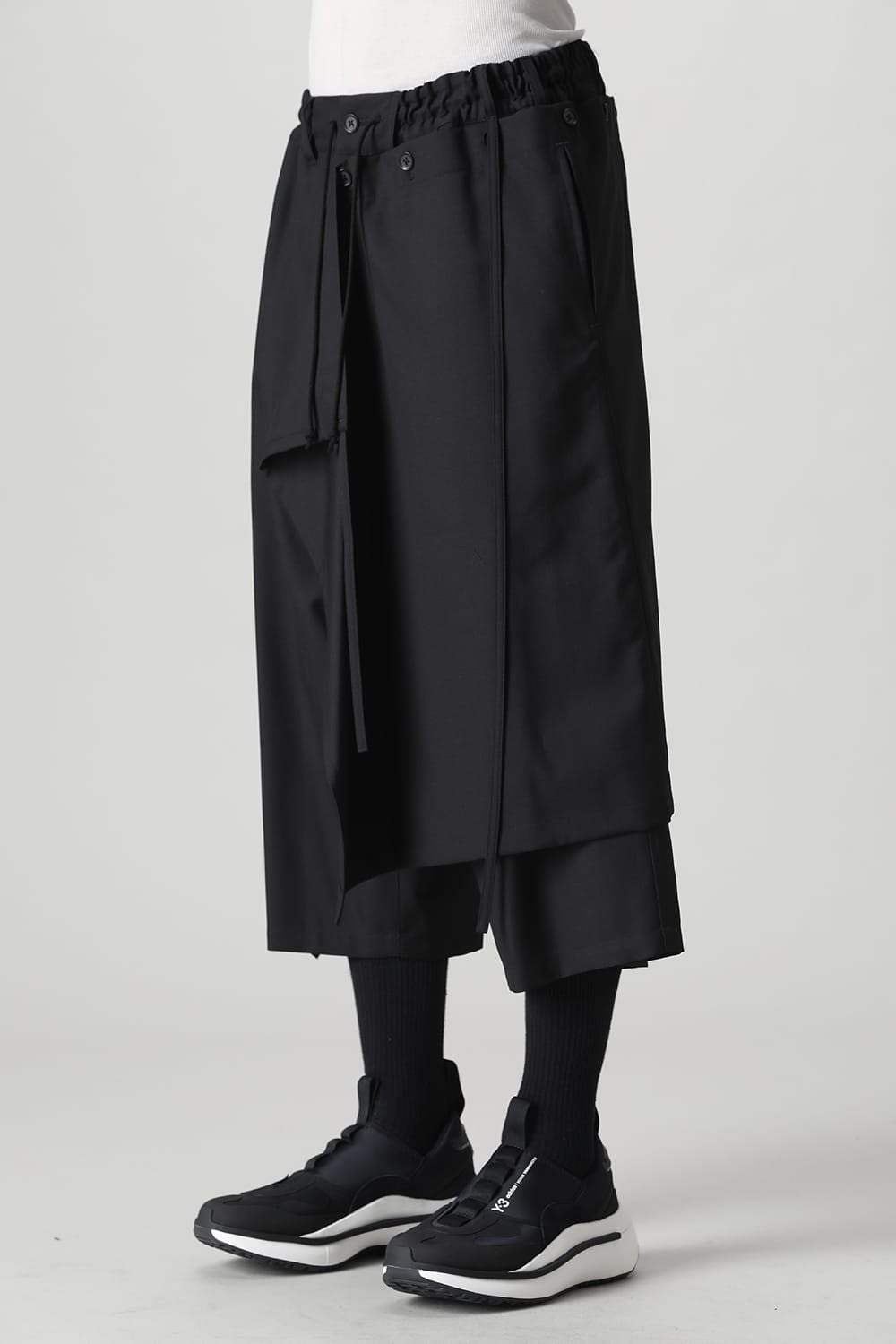 Detachable skirt pants