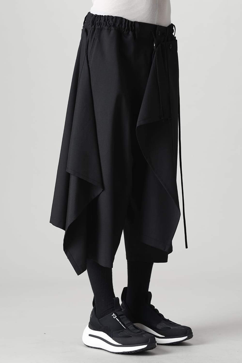 Detachable skirt pants