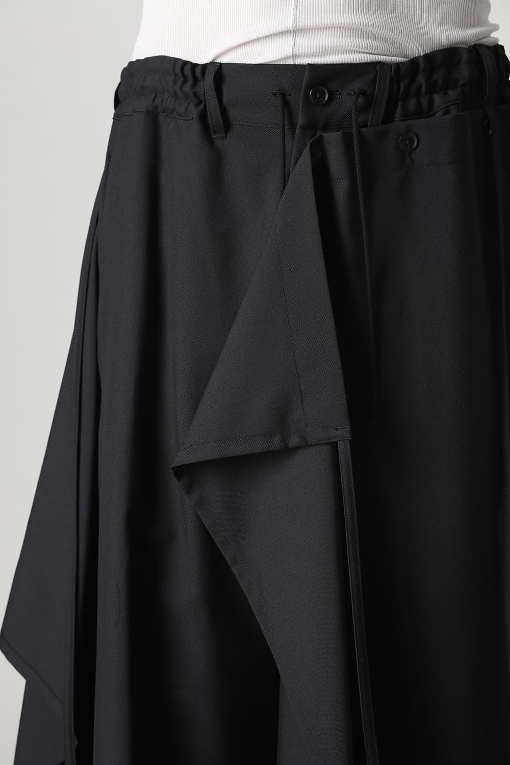 Detachable skirt pants