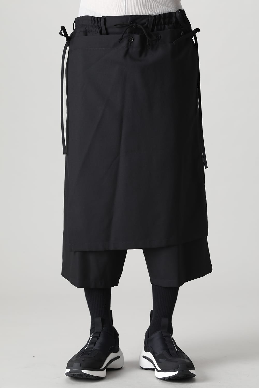 Detachable skirt pants