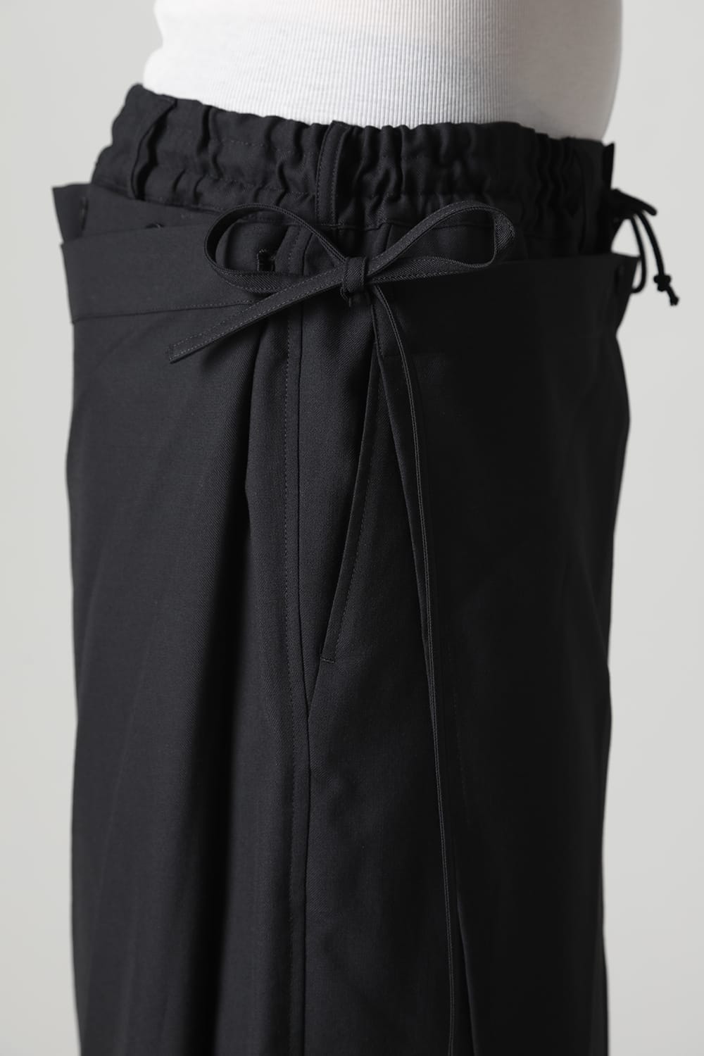 Detachable skirt pants