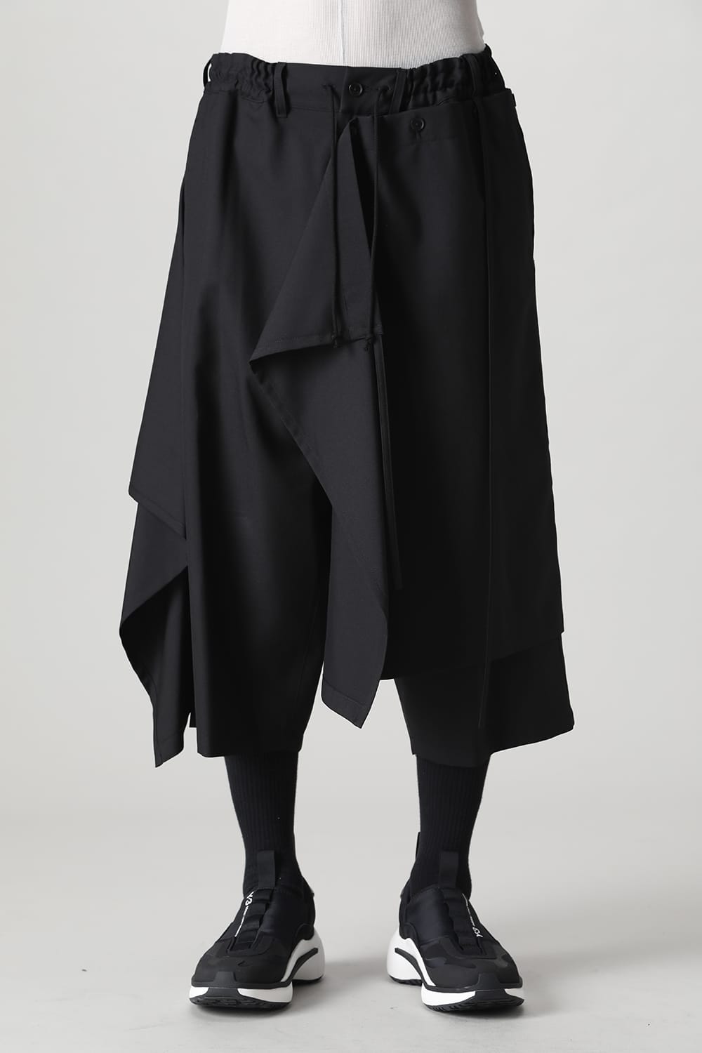 Detachable skirt pants