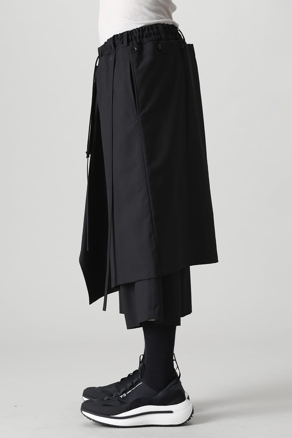 Detachable skirt pants