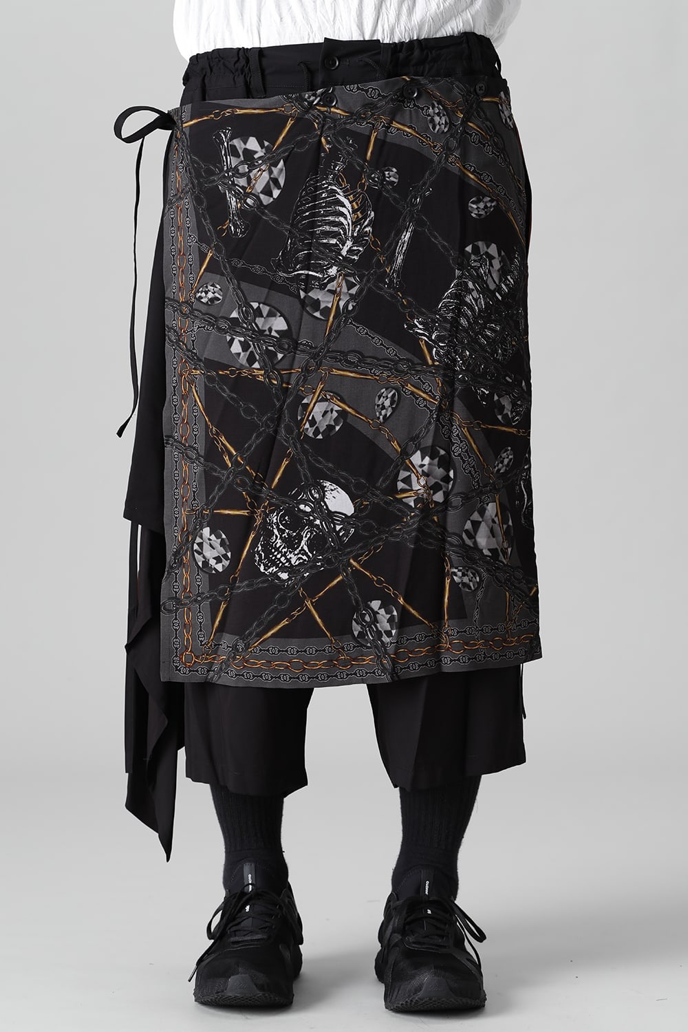 Detachable skirt pants