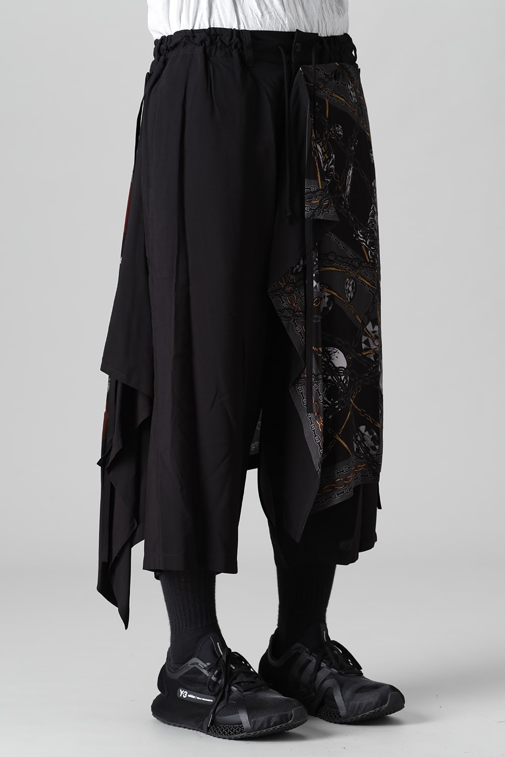 Detachable skirt pants