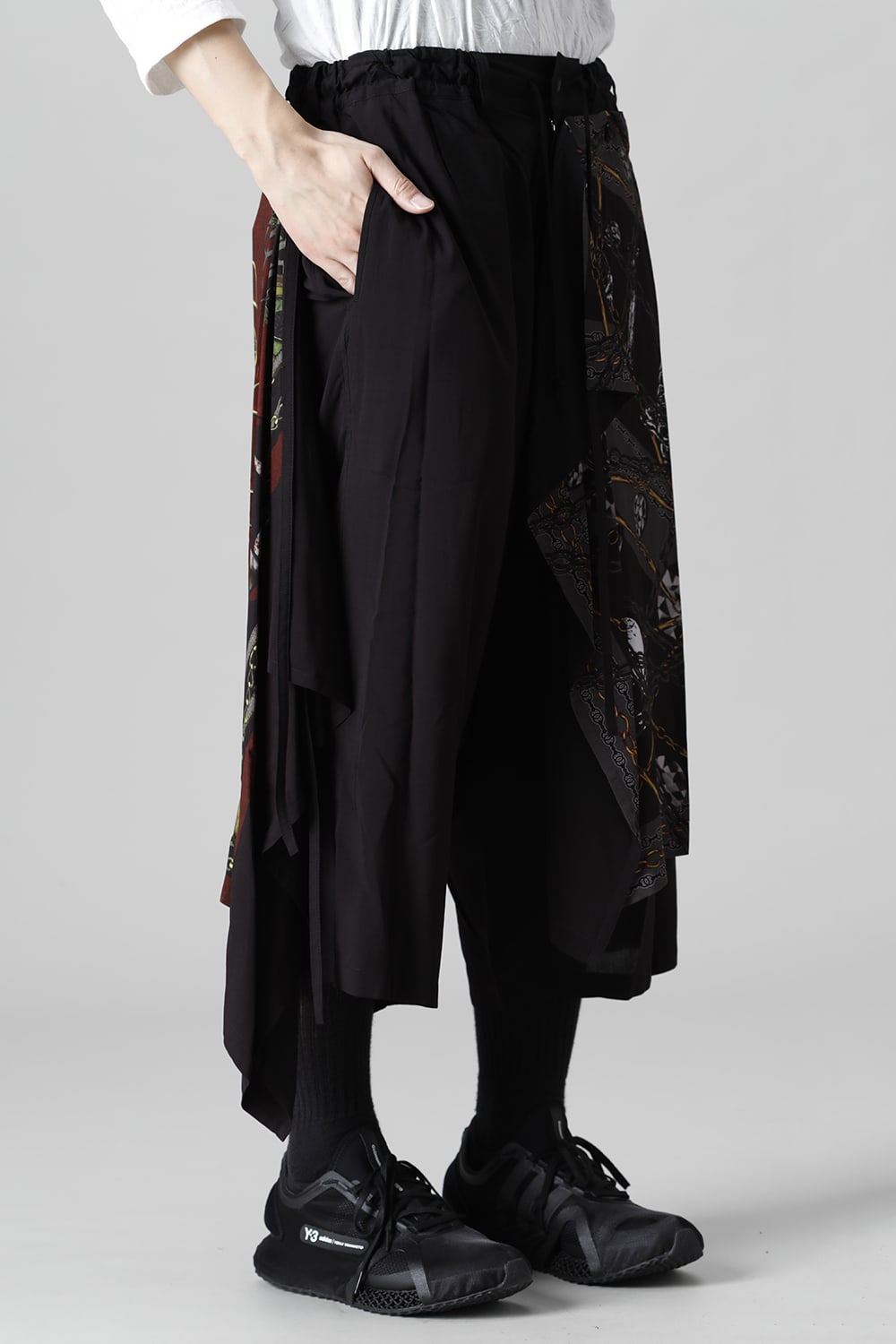 Detachable skirt pants