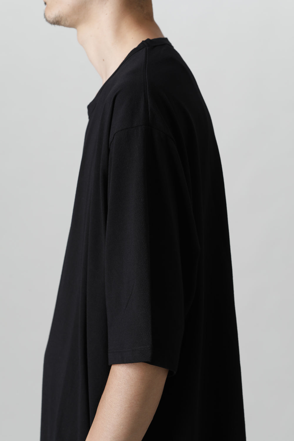 Jumbo round short sleeve Black