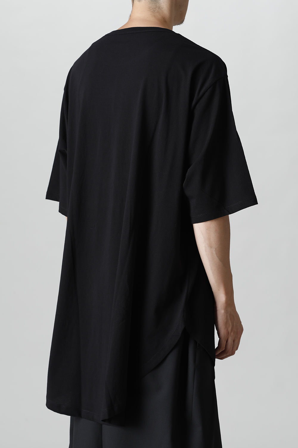 Jumbo round short sleeve Black