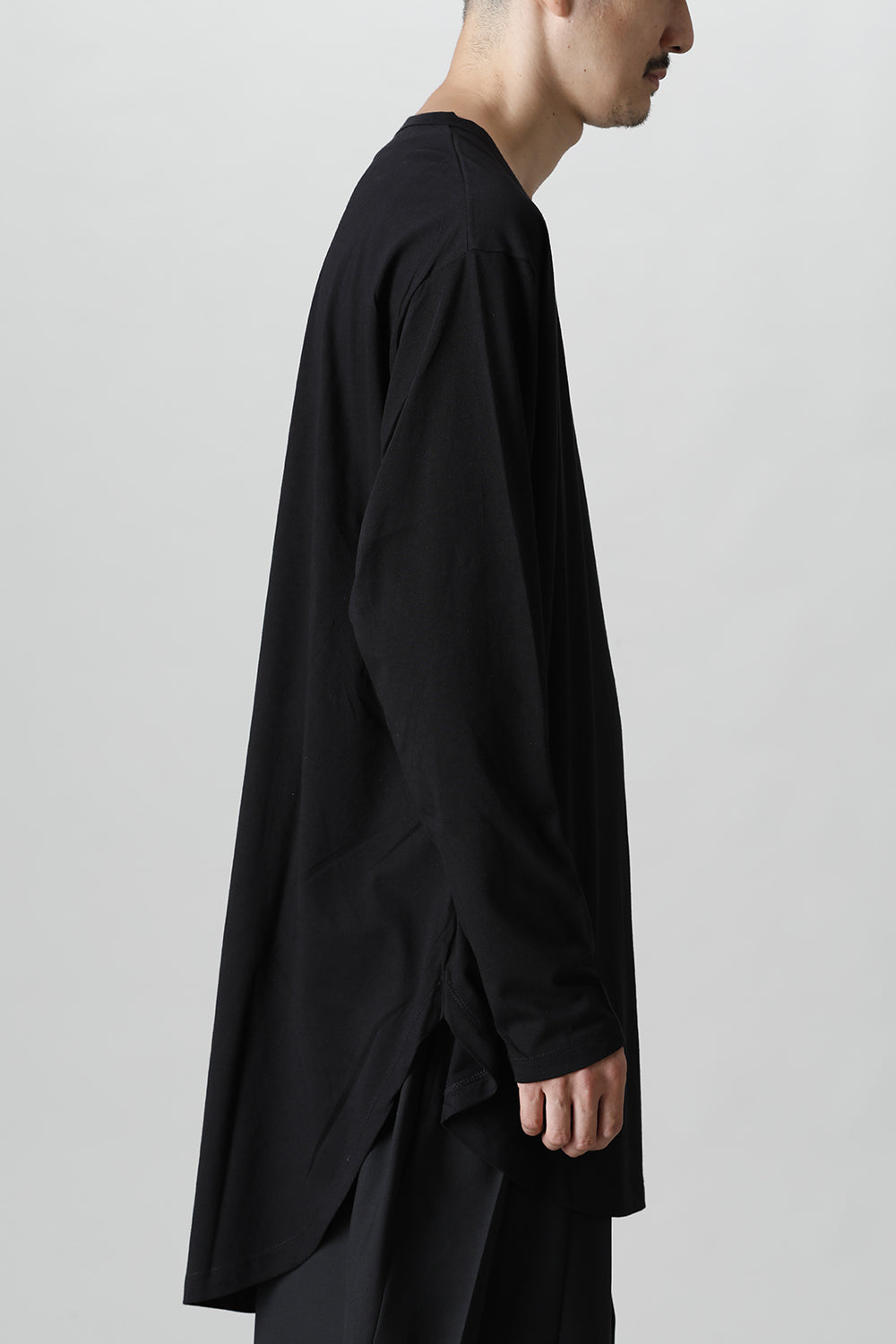 Jumbo round long sleeve Black