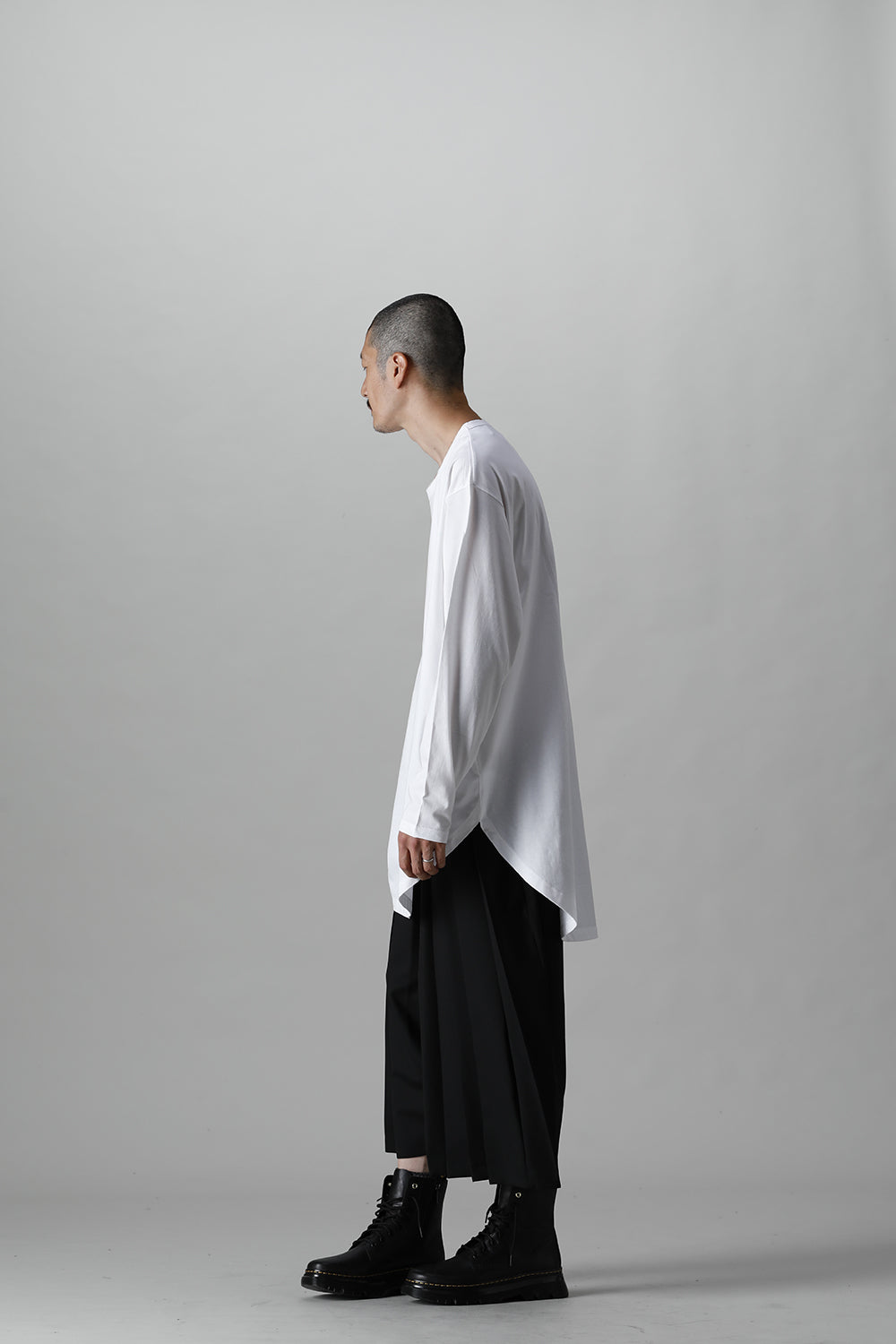 Jumbo round long sleeve White