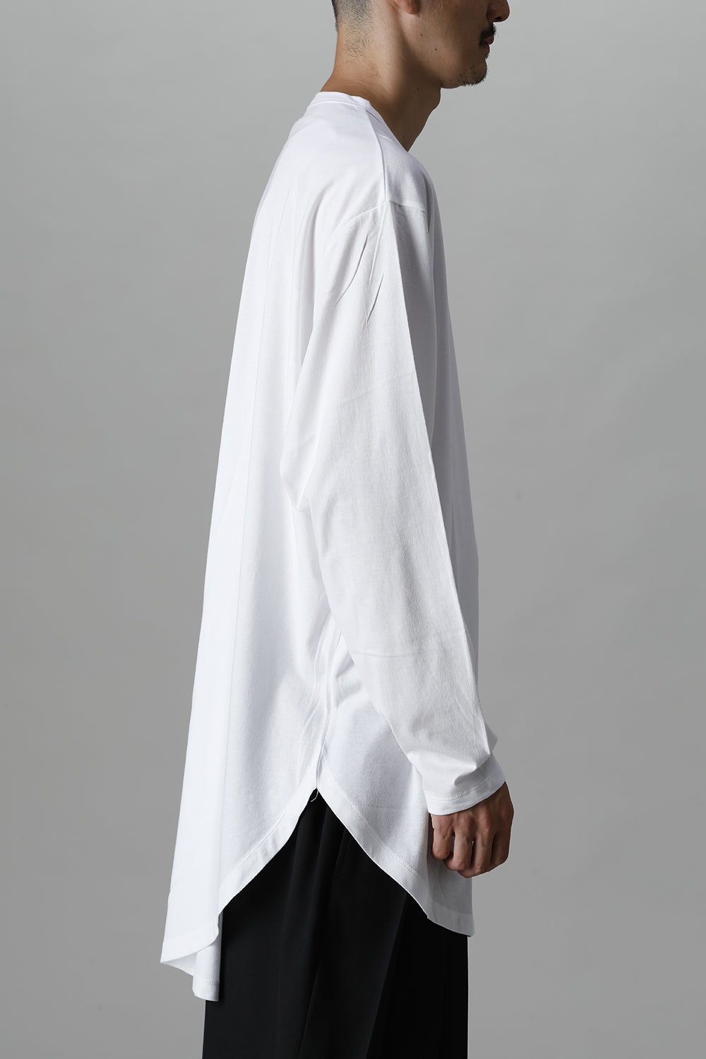Jumbo round long sleeve White
