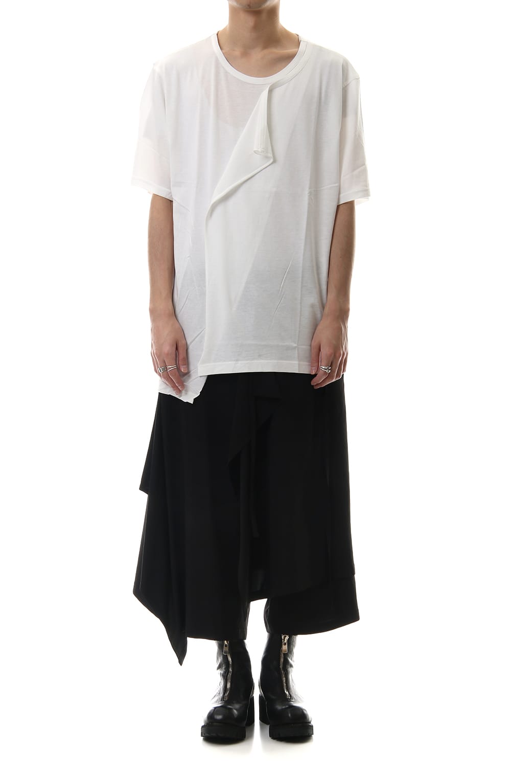 デフォームド ドレープ ショート カットソー White