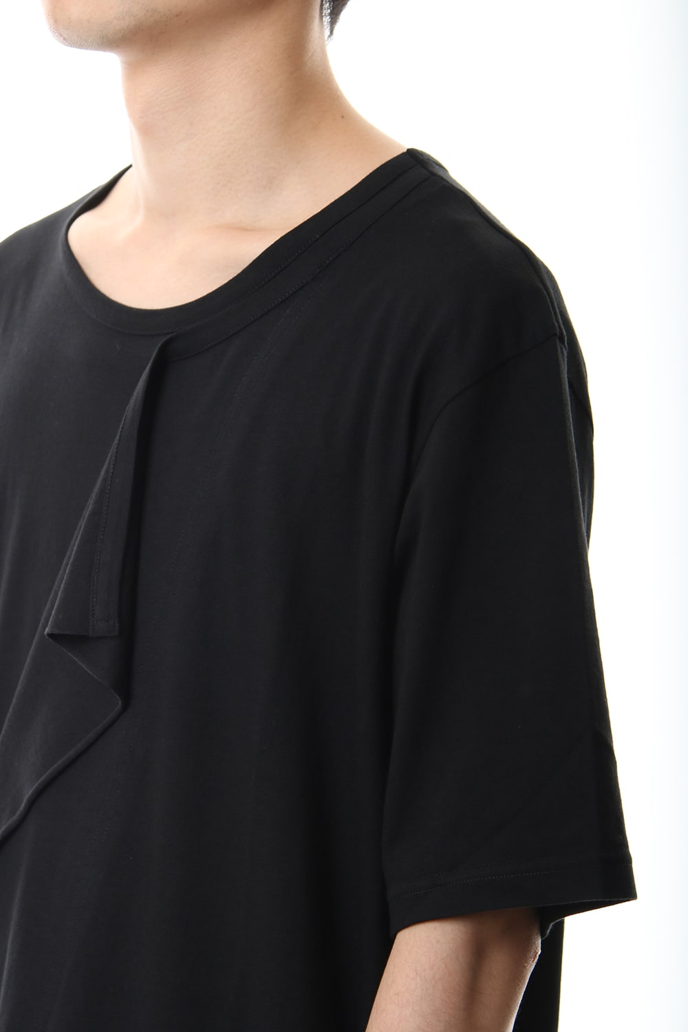 Deformed Drape Short Cut Sew Black