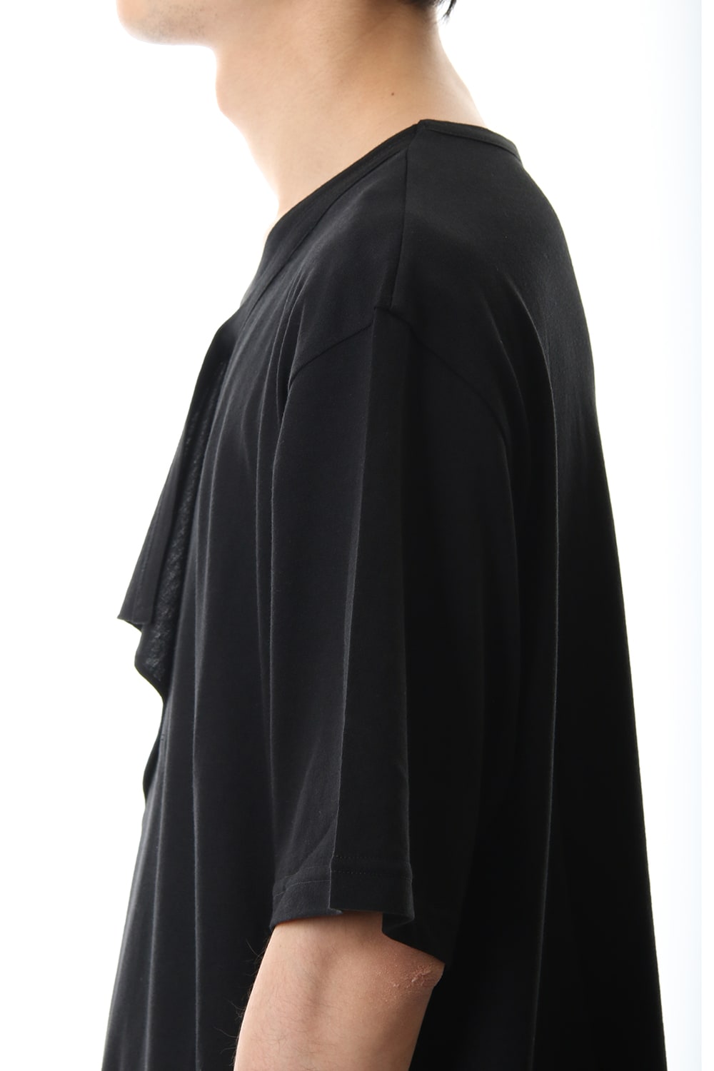 Deformed Drape Short Cut Sew Black