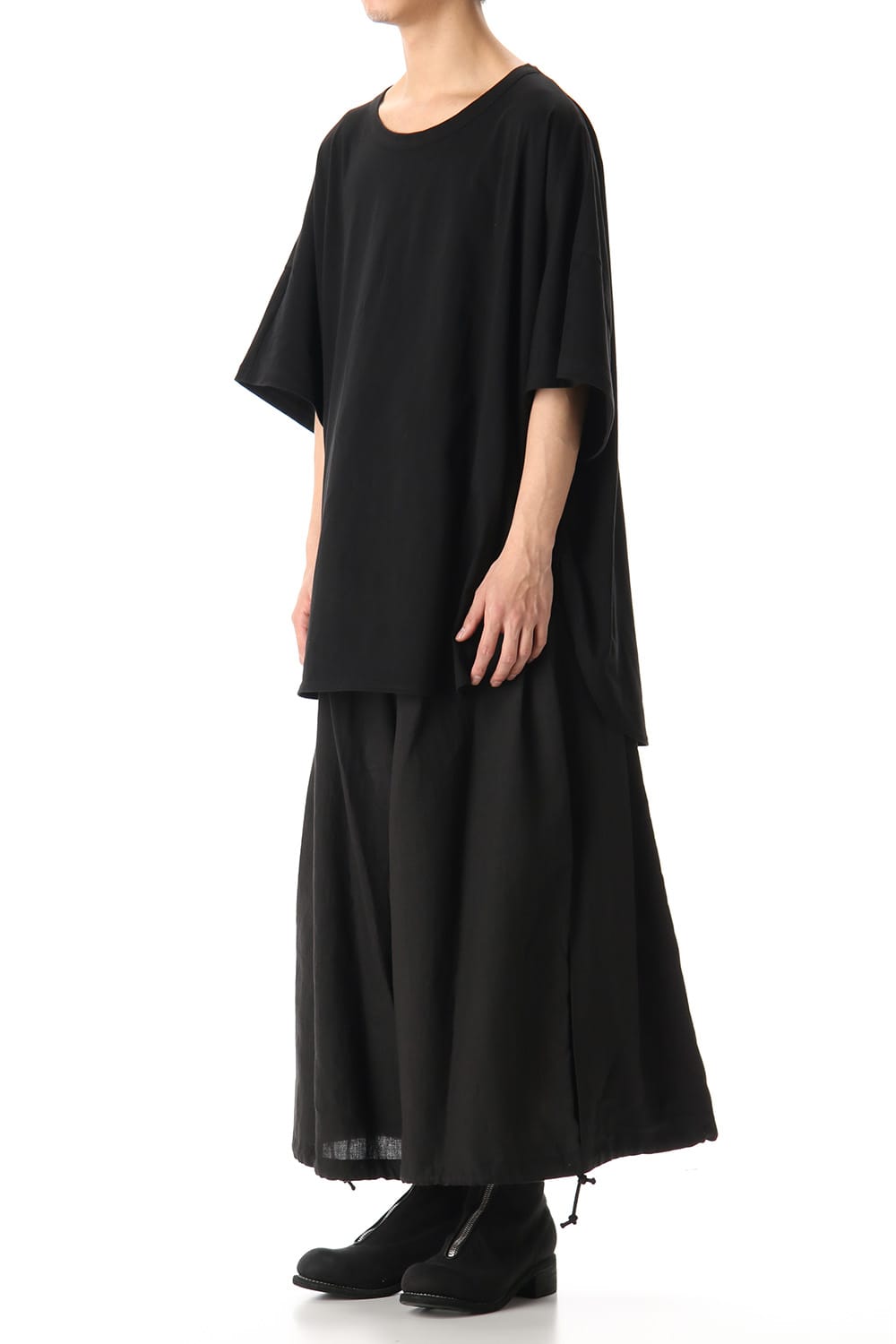 ドルマン ラウンド ショート スリーブ カットソー ブラック