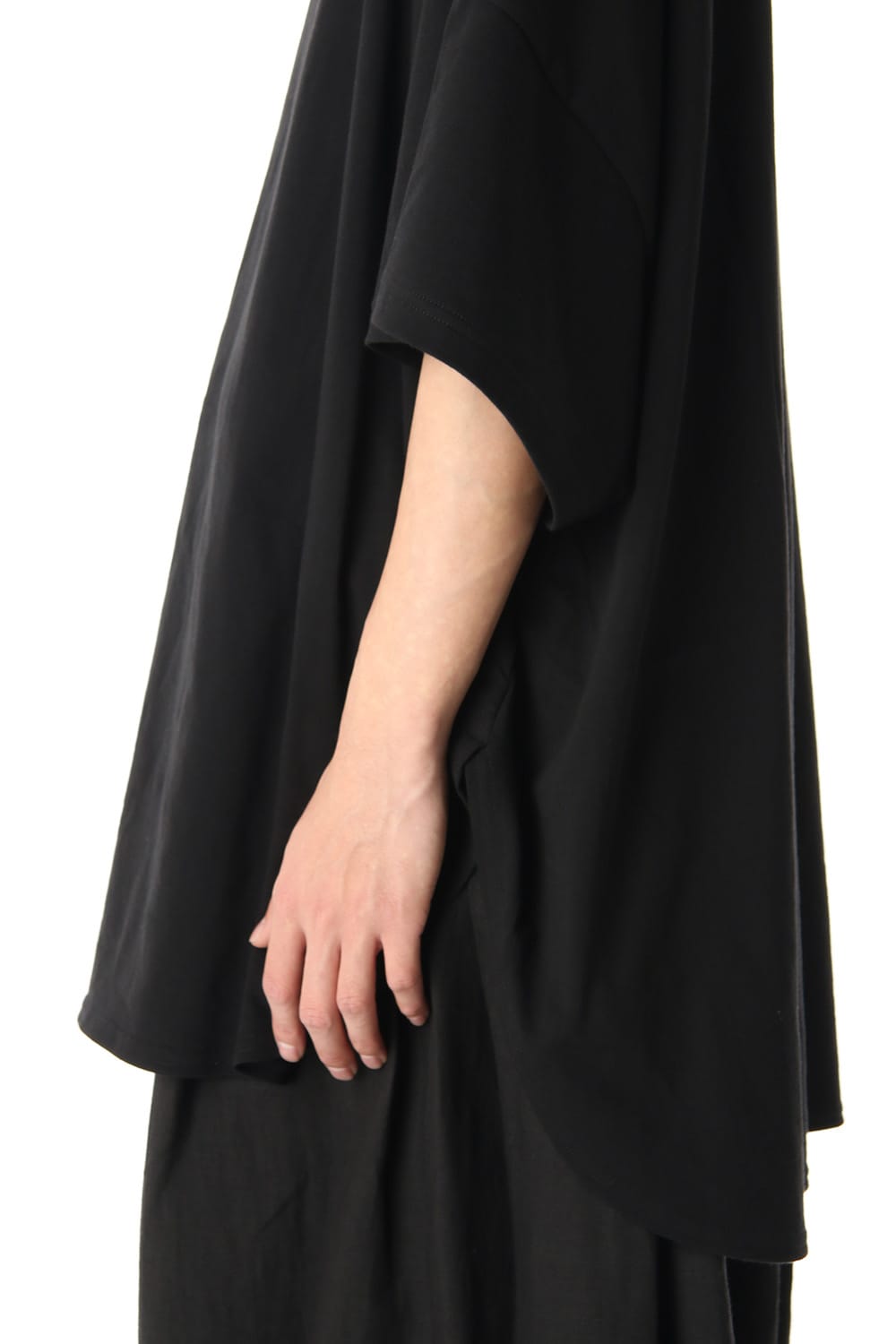 ドルマン ラウンド ショート スリーブ カットソー ブラック